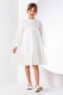 Kız Çocuk Yakası ve Göğsü Fırfırlı Bilekleri Kırçıllı Üzeri Puantiye Detaylı İçi Şifon Beyaz Elbise
