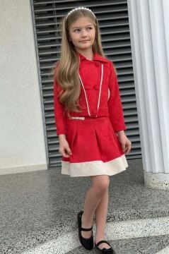 Kız Çocuk Asimetrik Kesim Gömlek Yaka Ceket Eteği Şerit Detaylı Pliseli Süet Kırmızı Etekli Takım