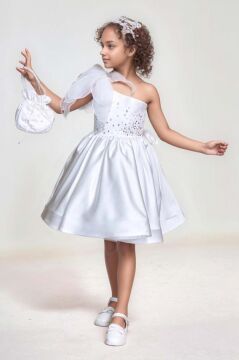 Kız Çocuk Göğsü İnci Taş İşlemeli Tek Omuz Şeffaf Askılı Eteği Kabarık Beyaz Abiye
