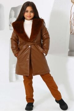Kız Çocuk Yakası Kürk ve Taş Düğme Detaylı Kahverengi Deri Alt Üst Takım
 Kaban Mont