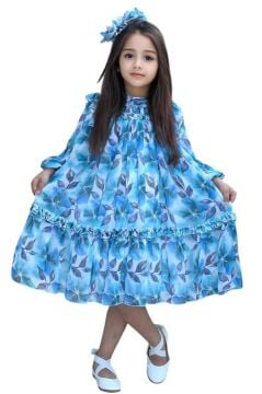 Kız Çocuk Yakası ve Omuzları Fırfır Detaylı Çiçek İşlemeli Pliseli Mavi Elbise
