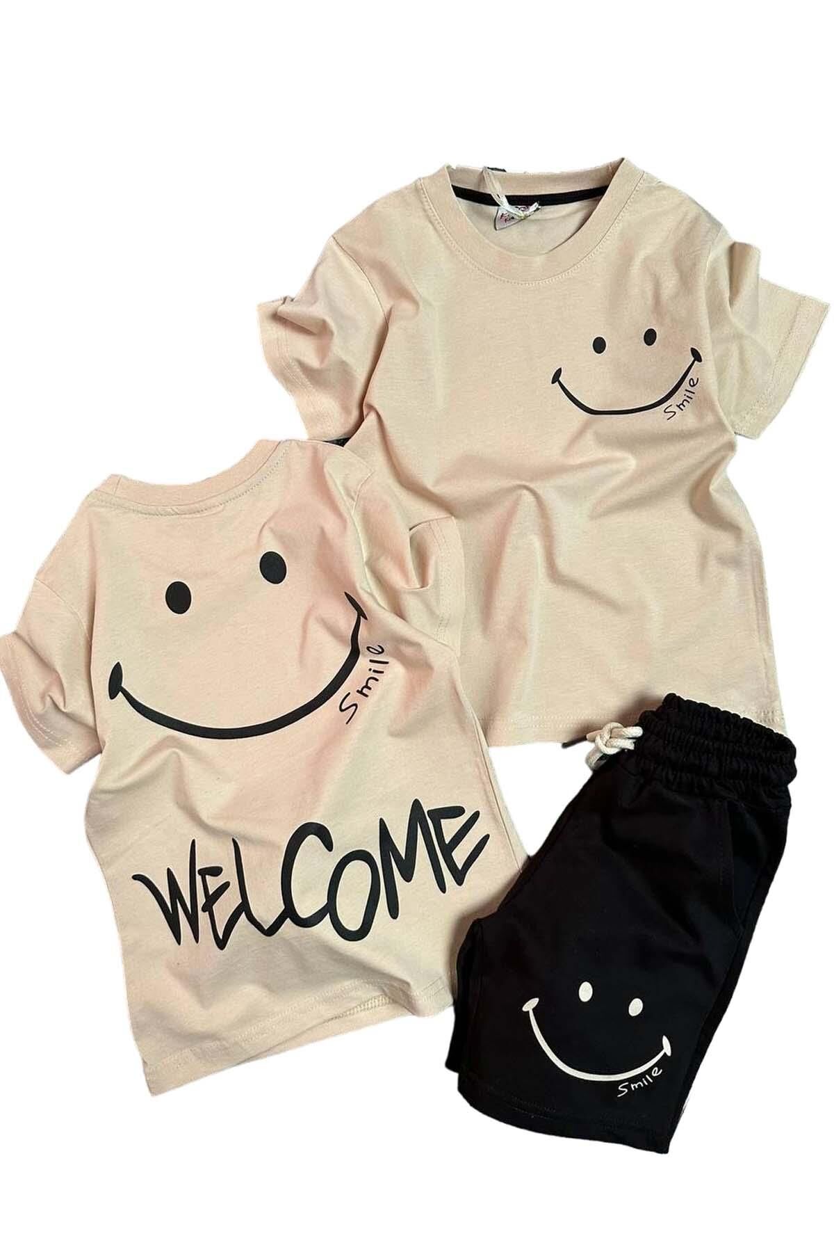Erkek Çocuk Welcome Yazı ve Smile Baskılı Penye Tişört Siyah Şortlu Takım