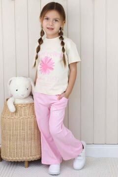 Kız Çocuk Üzeri Papatya Detaylı Ve Feeling Baskılı T-shirt Pembe Salaş Pantolon Alt Üst Takım