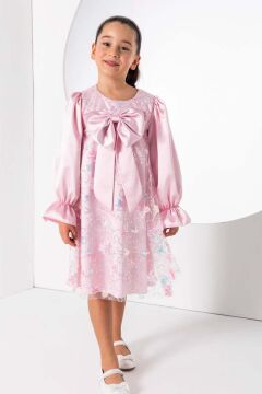 Kız Çocuk Göğsü Kurdele ve Üzeri Kelebek İşlemeli İspanyol Kollu Pembe Şifon Elbise