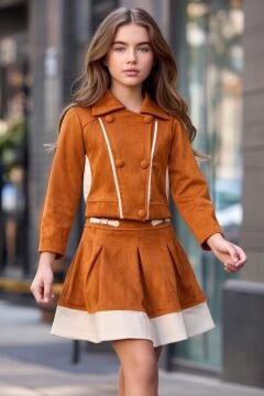 Kız Çocuk Şerit Detaylı Gömlek Yaka Ceket Beli Manşetli Piliseli Süet Taba Etekli Takım