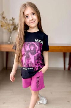 Kız Çocuk Wednesday Baskı Figürlü ve Yazı Baskılı Penye T-Shirt Mor Şortlu Takım