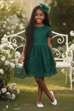 Kız Çocuk Üzeri Dantel İşlemeli İçi Astarlı Simli Yeşil Abiye