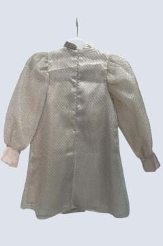 Kız Çocuk Omzu Kurdele Detaylı Yakası Fırfırlı Şerit Pullu Pileli Gold Elbise