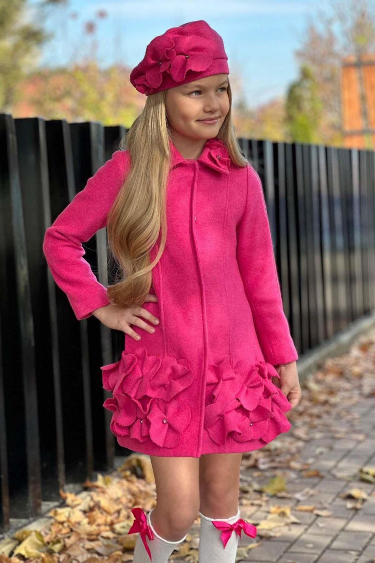 Kız Çocuk Yakası Taş ve Yonca Detaylı Çıtçıt Düğmeli Fuşya Kaşe