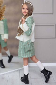 Kız Çocuk İnci Düğme ve Peluş Detaylı Gömlek Yeşil Triko Etekli Takım