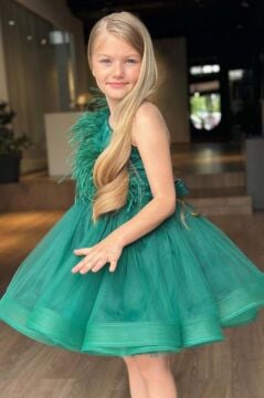 Kız Çocuk Omuzdan Göğse Tüylü Tek Omuz Eteği Kabarık Tüllü Yeşil Abiye