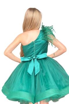 Kız Çocuk Omuzdan Göğse Tüylü Tek Omuz Eteği Kabarık Tüllü Yeşil Abiye