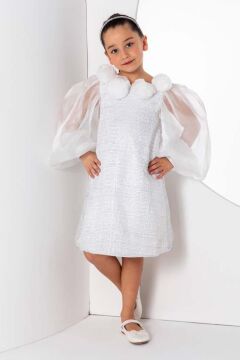 Kız Çocuk Yakası Boydan Gül Broş Detaylı Bilekleri ve Üzeri Pullu Karpuz Kollu Beyaz Elbise