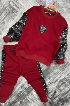 Kız Çocuk Bisiklet Yaka Kollarında ve Göğsünde Kalp Pulpayet İşlemeli Kırmızı Eşofman Takım