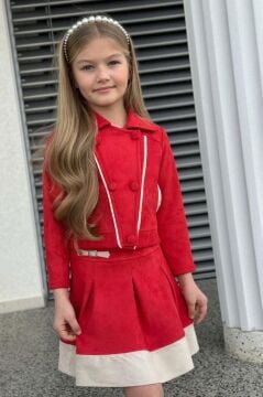 Kız Çocuk Asimetrik Kesim Gömlek Yaka Ceket Eteği Şerit Detaylı Pliseli Süet Kırmızı Etekli Takım
