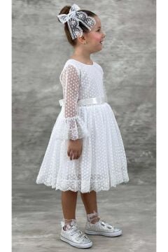 Kız Çocuk Üzeri Puantiye Detaylı Kolları Şeffaf Tüllü Prenses Beyaz Elbise