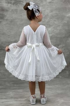 Kız Çocuk Üzeri Puantiye Detaylı Kolları Şeffaf Tüllü Prenses Beyaz Elbise