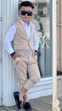 Erkek Çocuk Gümüş Düğme Detaylı Yelek Gabardin Beyaz Gömlek Krem Alt Üst Takım