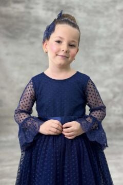 Kız Çocuk Üzeri Puantiye Detaylı Kolları Şeffaf Tüllü Prenses Lacivert Elbise