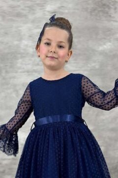 Kız Çocuk Üzeri Puantiye Detaylı Kolları Şeffaf Tüllü Prenses Lacivert Elbise