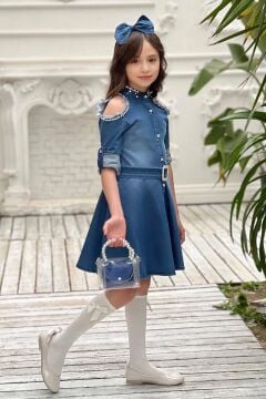 Kız Çocuk Omuzu ve Yakası Taş İşlemeli Lacivert Kot Elbise