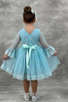 Kız Çocuk Üzeri Puantiye Detaylı Kolları Şeffaf Tüllü Prenses Turkuaz Elbise