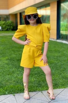 Kız Çocuk Bisiklet Yaka Yarım Kol Bel Bağlama Detaylı Sarı Şortlu Tulum