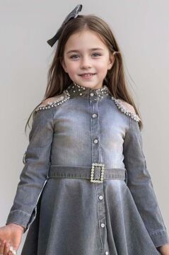 Kız Çocuk Omuzu ve Yakası Taş İşlemeli Gri Kot Elbise