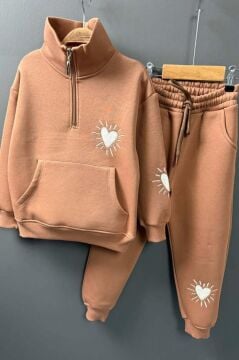 Kız Çocuk Kalp Emoji Baskılı Kanguru Cepli Fermuarlı Sweat Taba Eşofman Takım