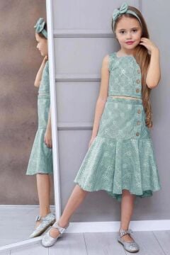 Kız Çocuk Kalın Askılı Düğme Detaylı Crop Üzeri Dantel İşlemeli Yeşil Uzun Etekli Takım