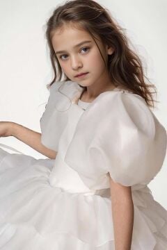 Kız Çocuk Balon Kollu Eteği KatKat Fırfırlı İçi Astarlı Beyaz Abiye