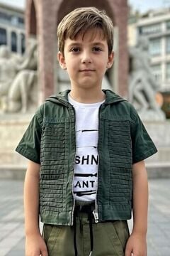 Erkek Çocuk Üzeri Şerit Detaylı Kapüşonlu Kot Ceket Freshness Baskılı T-Shirt Haki Alt Üst Takım