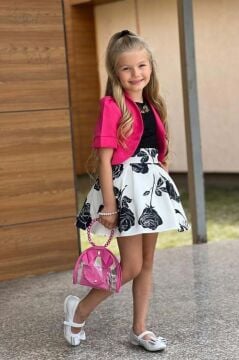 Kız Çocuk Şeffaf Dantelli Bluz ve Askılı Atlet Fuşya Blazer Ceket Gül Baskılı Etekli Takım