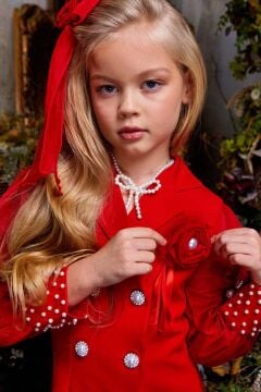 Kız Çocuk Bilekleri İnci Boncuk İşlemeli Kolları Şeffaf Kumaş Taş Düğme Detaylı Kırmızı Elbise