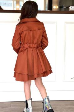 Kız Çocuk Çiçek Desenli Piliseli Kiremit Trençkotlu Elbise