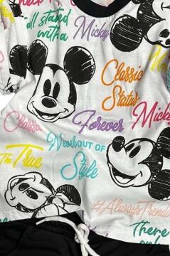 Erkek Çocuk Renkli Yazılar ve Karakter Baskılı Siyah Şortlu Takım