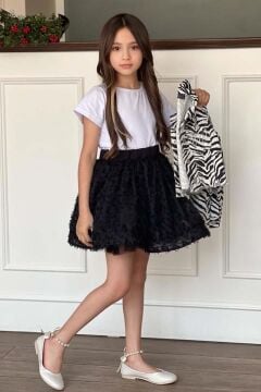 Kız Çocuk Bisiklet Yaka Penye T-shirt Zebra Desenli Jean Ceket Üzeri Kırçıllı Siyah Etekli Takım