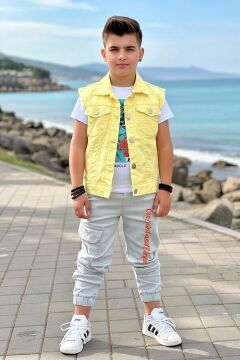 Erkek Çocuk Sırtı Tiger Yazı Baskılı Kolsuz Sarı Kot Ceket ve Baskılı T-shirt Alt Üst Takım