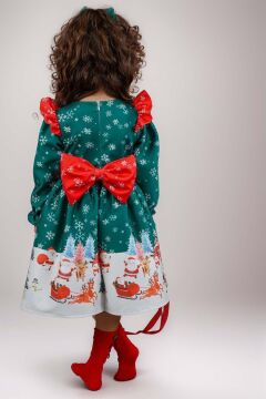 Kız Çocuk Omuzları Fırfırlı Geyik ve Kar Tanesi Baskılı Yeşil Noel Elbise
