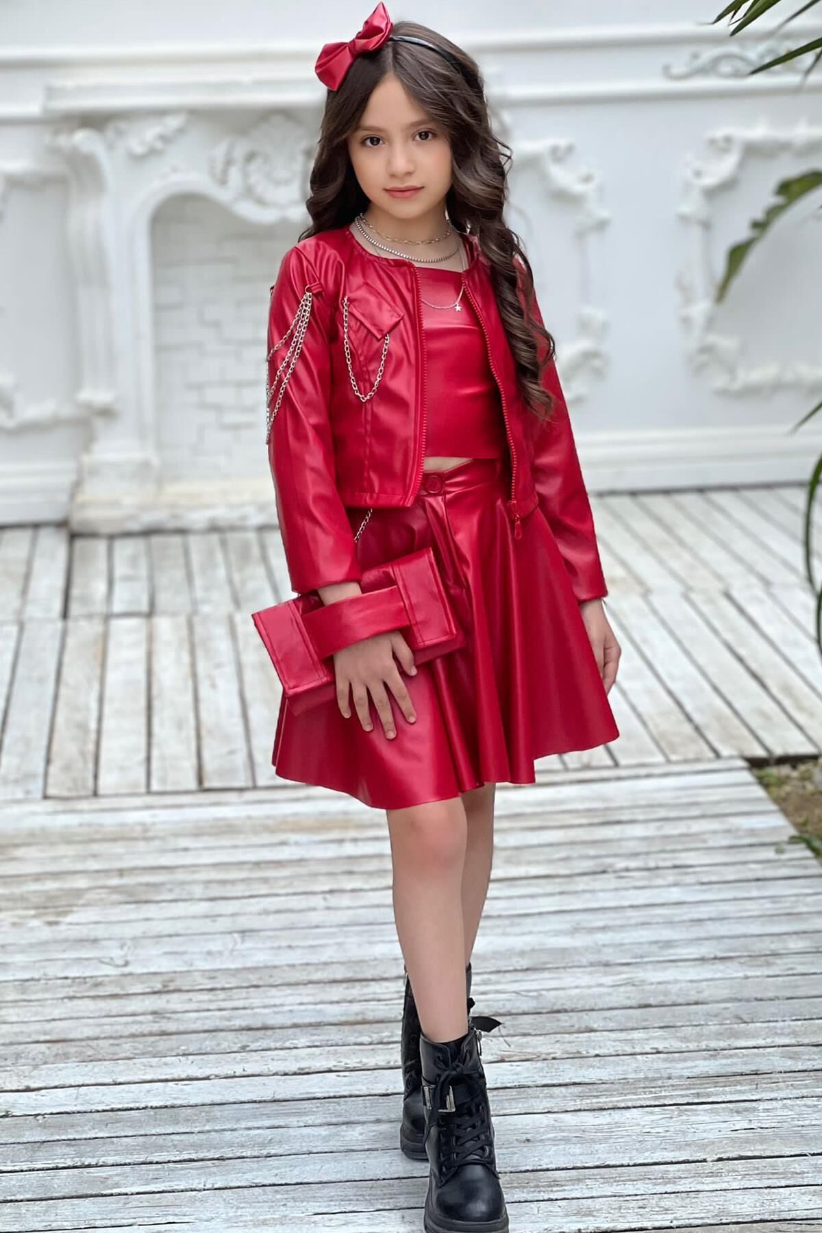 Kız Çocuk Zincir Detaylı Ceket Beli Manşetli Etek ve Croplu Kırmızı Etekli Takım