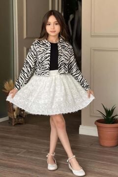 Kız Çocuk Bisiklet Yaka Penye T-shirt Zebra Desenli Jean Ceket Üzeri Kırçıllı Beyaz Etekli Takım
