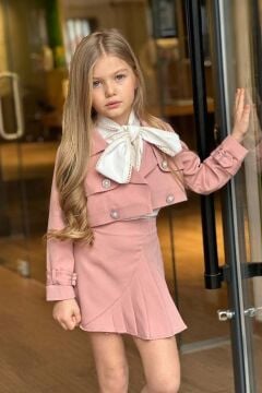 Kız Çocuk Yakası Bağlama ve Gold Şerit Detaylı Gömlek Blazer Ceket Pliseli Pembe Etekli Takım