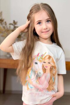 Kız Çocuk Üzeri Digital Bebek ve At Baskılı Penye T-Shirt Pudra Şortlu Takım