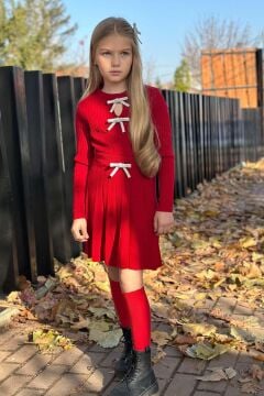 Kız Çocuk Bisiklet Yaka Önden Kurdela Detaylı Kazak Pliseli Triko Kırmızı Etekli Takım