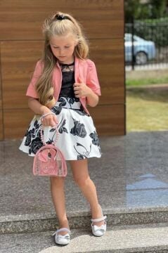 Kız Çocuk Şeffaf Dantelli Bluz ve Askılı Atlet Pudra Blazer Ceket Gül Baskılı Etekli Takım