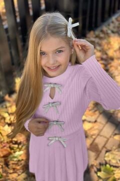 Kız Çocuk Bisiklet Yaka Önden Kurdela Detaylı Kazak Pliseli Triko Pembe Etekli Takım