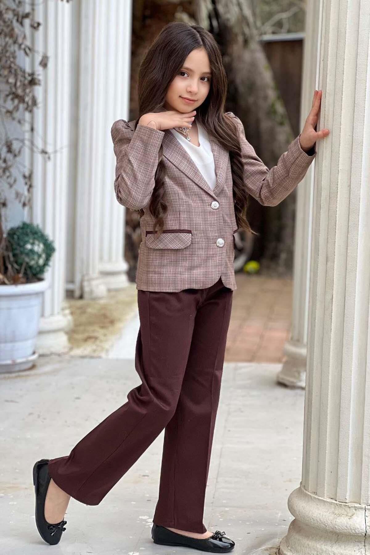 Kız Çocuk Yakası Açık Ve Taş Detaylı Bluz Ekose Çizgi Blazer Ceket Kemerli Kahverengi Alt Üst Takım