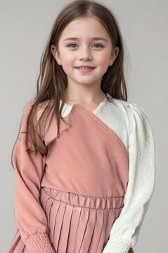 Kız Çocuk Çift Renkli Bluz, Piliseli Pembe Etekli Takım