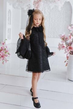 Kız Çocuk Boydan Üzeri Dantel İşlemeli Fiyonk Detaylı İspanyol Kollu Siyah Elbise