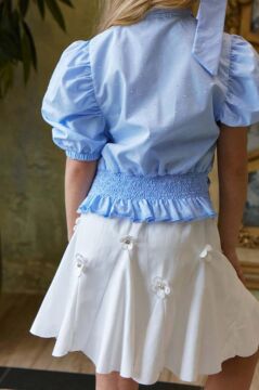 Kız Çocuk Balon Kol Üzeri Boydan Taş İşleme Asimetrik Kesim Mavi Gömlek Çiçek Motifli Etekli Takım